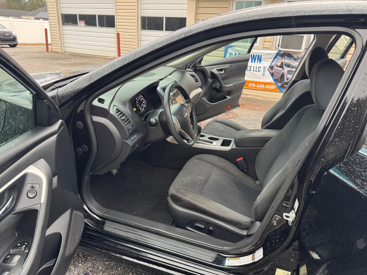 Nissan Altima 2.5 SV 2015