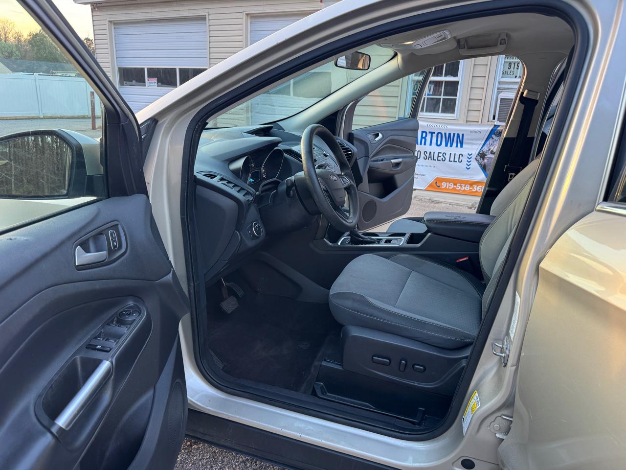 Ford Escape SE FWD 2018