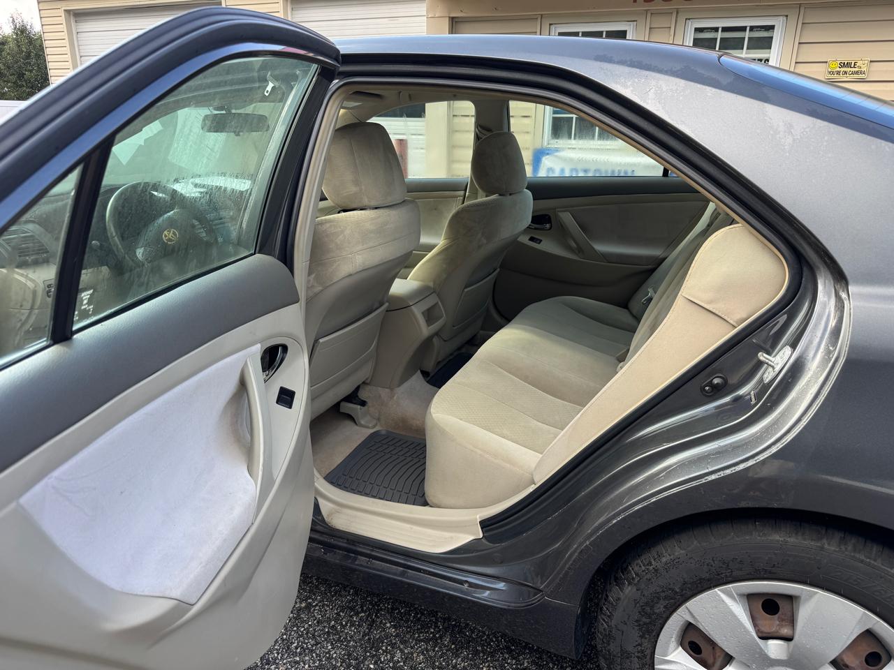 Toyota Camry XLE 5-Spd AT 2009