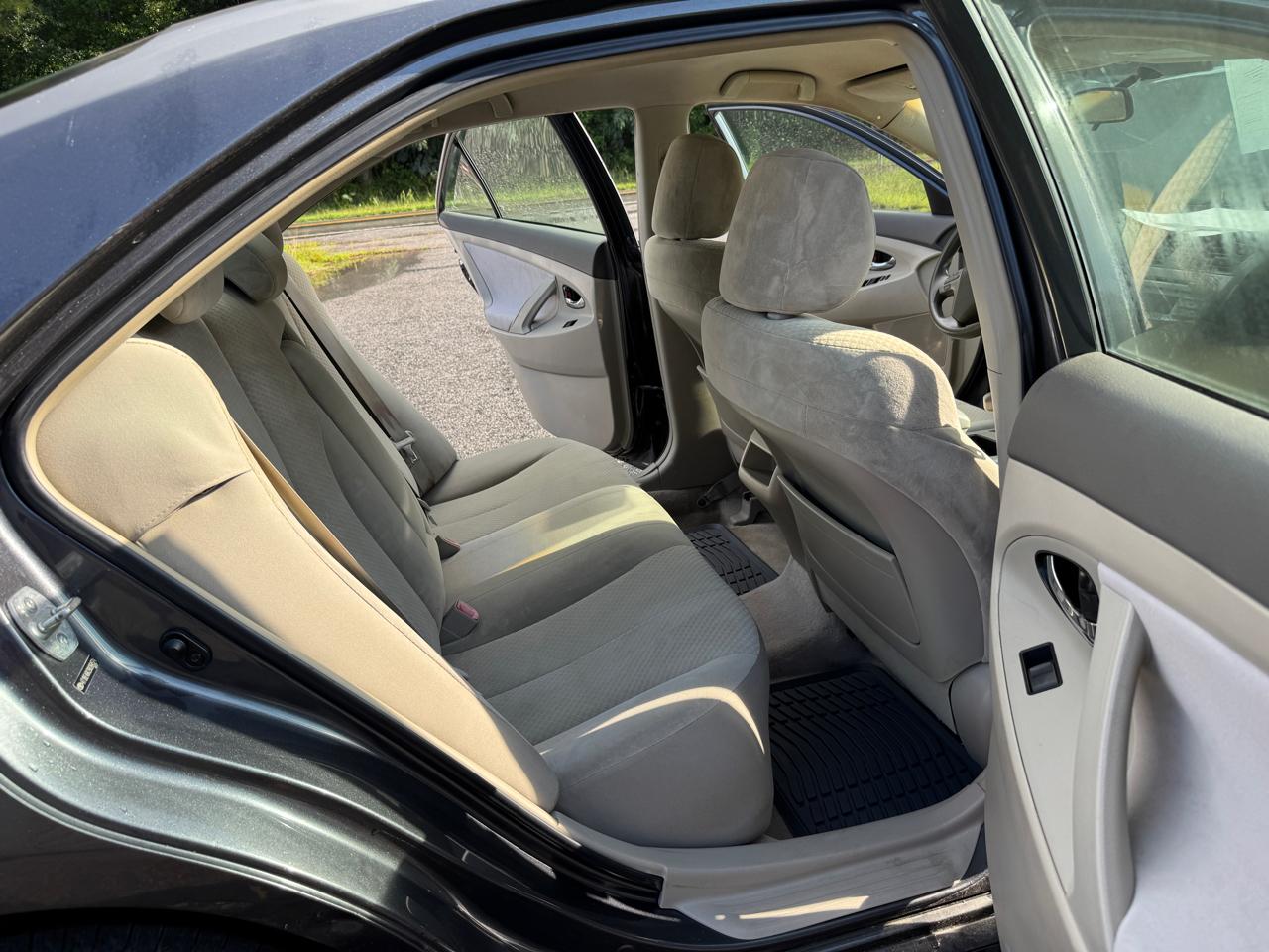 Toyota Camry XLE 5-Spd AT 2009