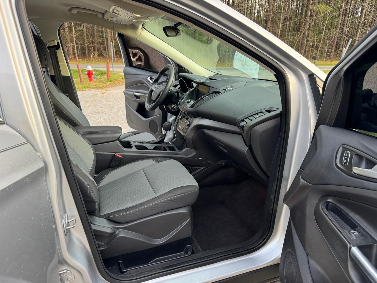 Ford Escape SE FWD 2017