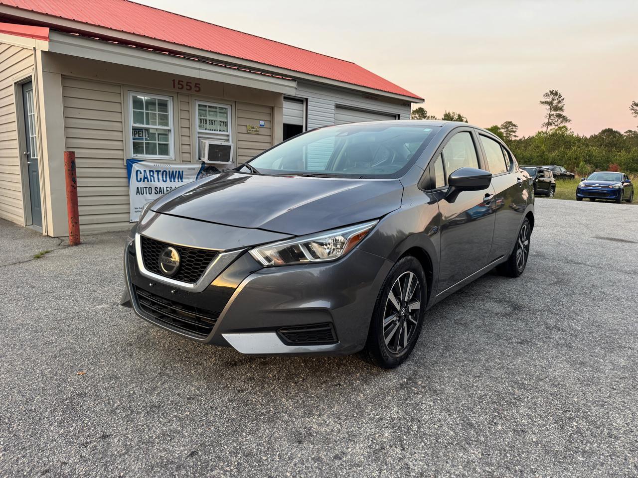 Nissan Versa SV 2021