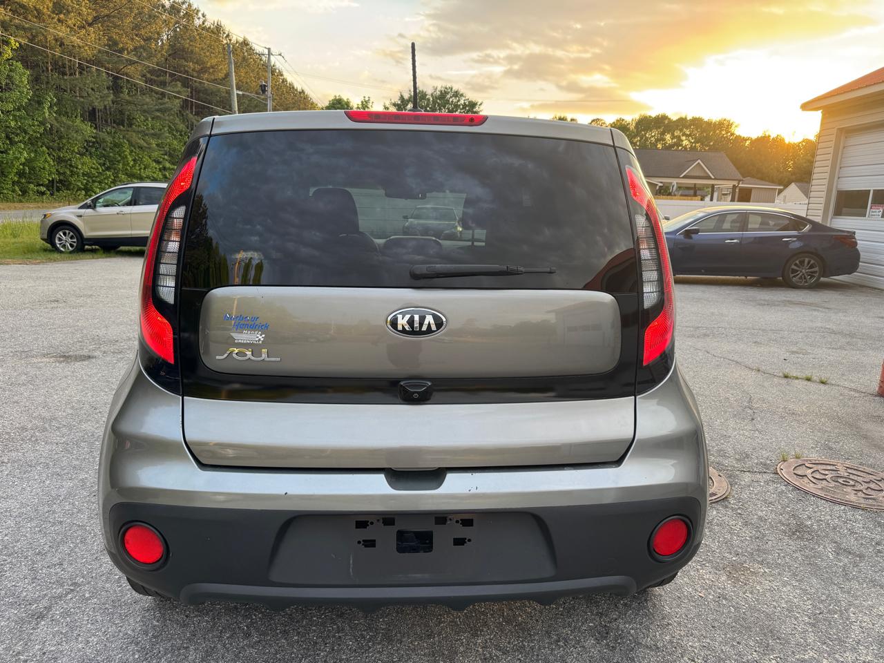 Kia Soul Base 6A 2019