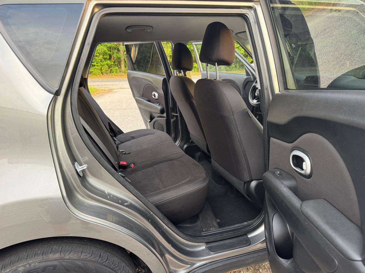 Kia Soul Base 6A 2019