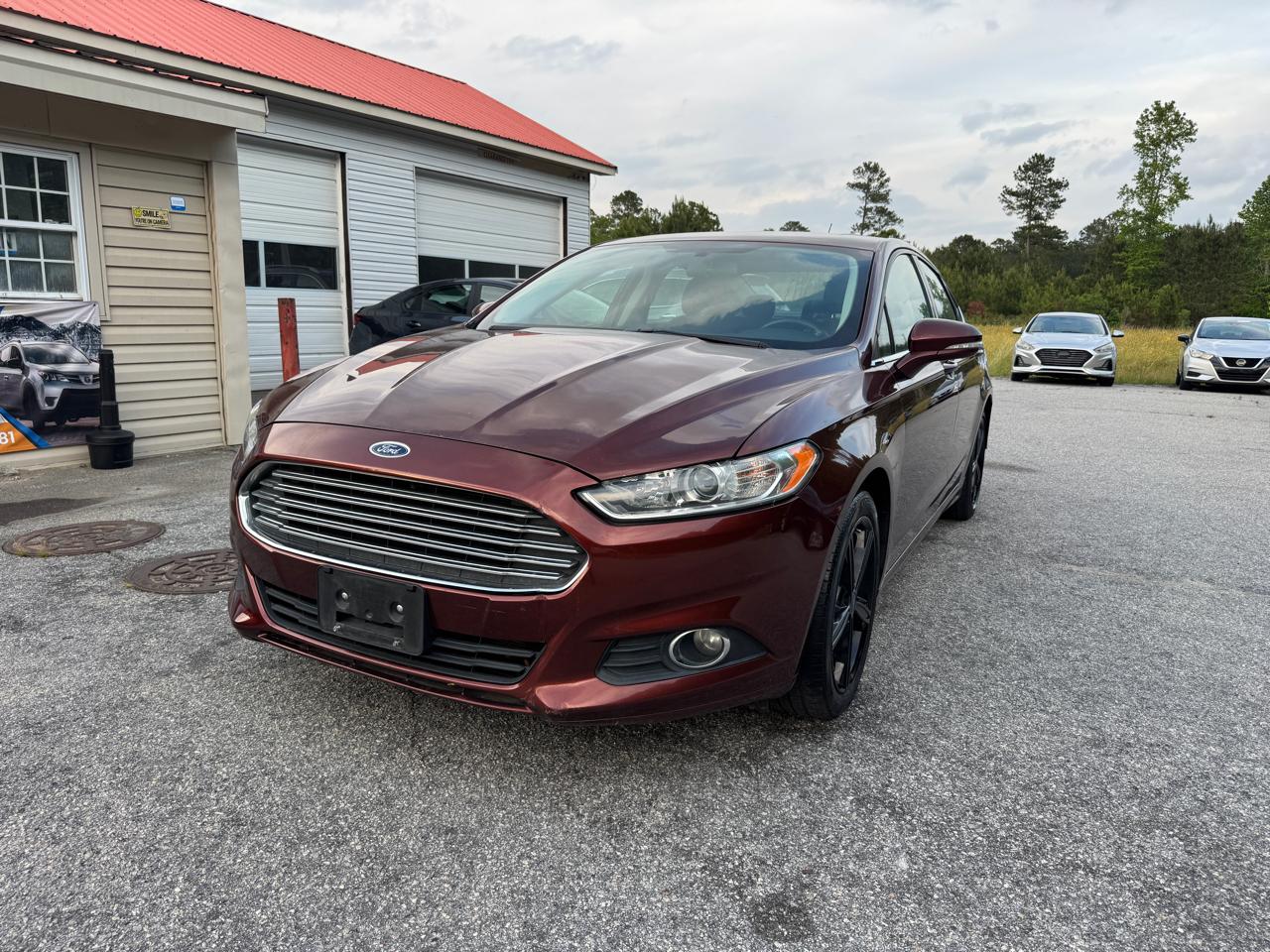 Ford Fusion SE 2016