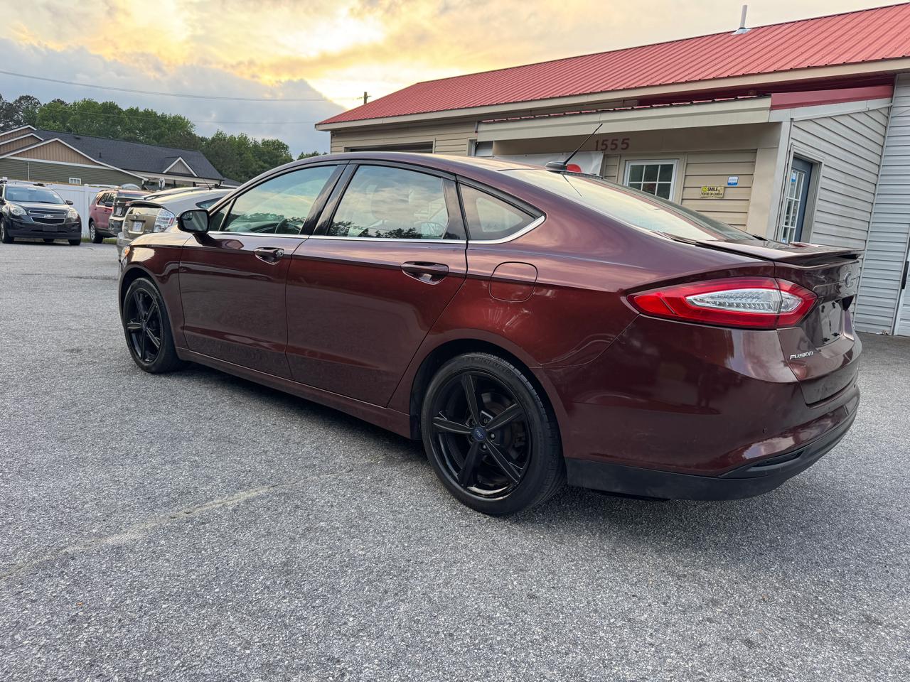 Ford Fusion SE 2016