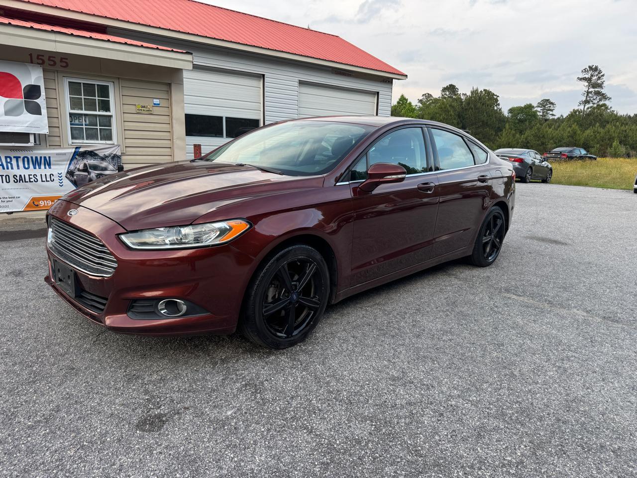 Ford Fusion SE 2016