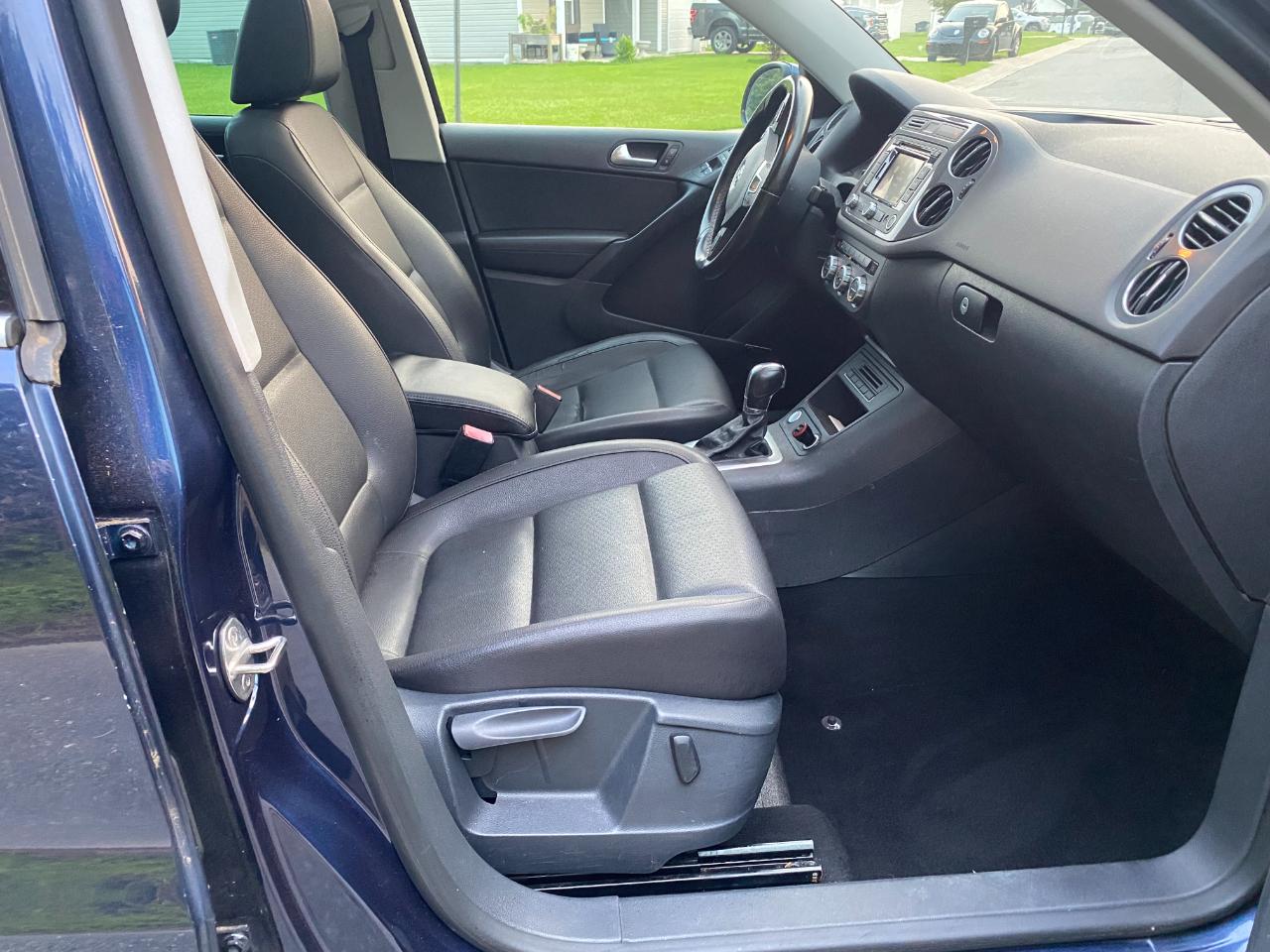 Volkswagen Tiguan S 2014