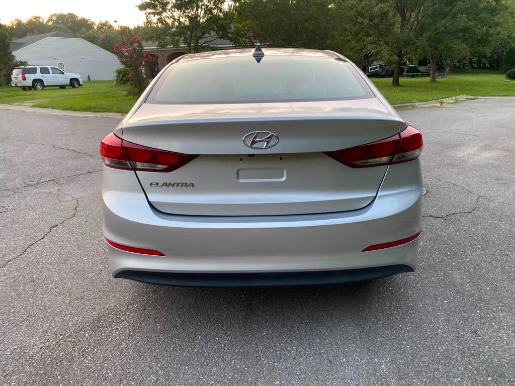 Hyundai Elantra Limited 2017