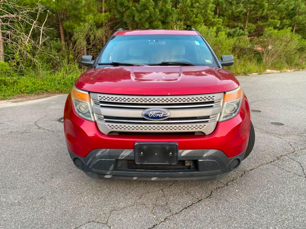 Ford Explorer Base FWD 2012
