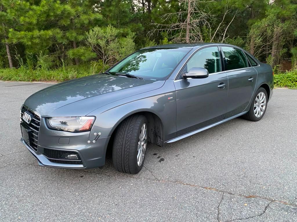 Audi A4 2.0T Sedan quattro Tiptronic 2015