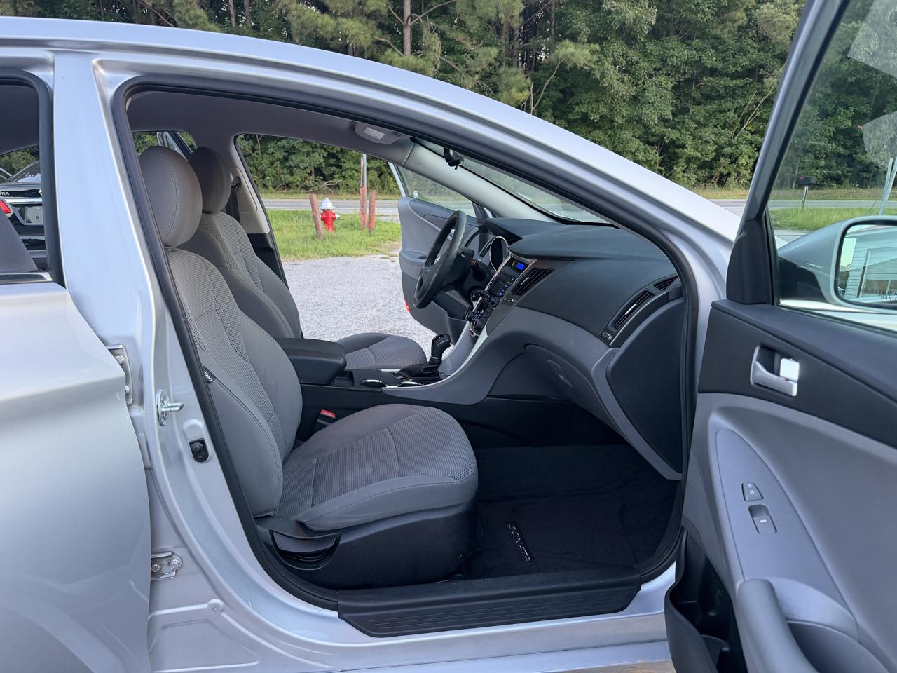 Hyundai Sonata GLS 2013