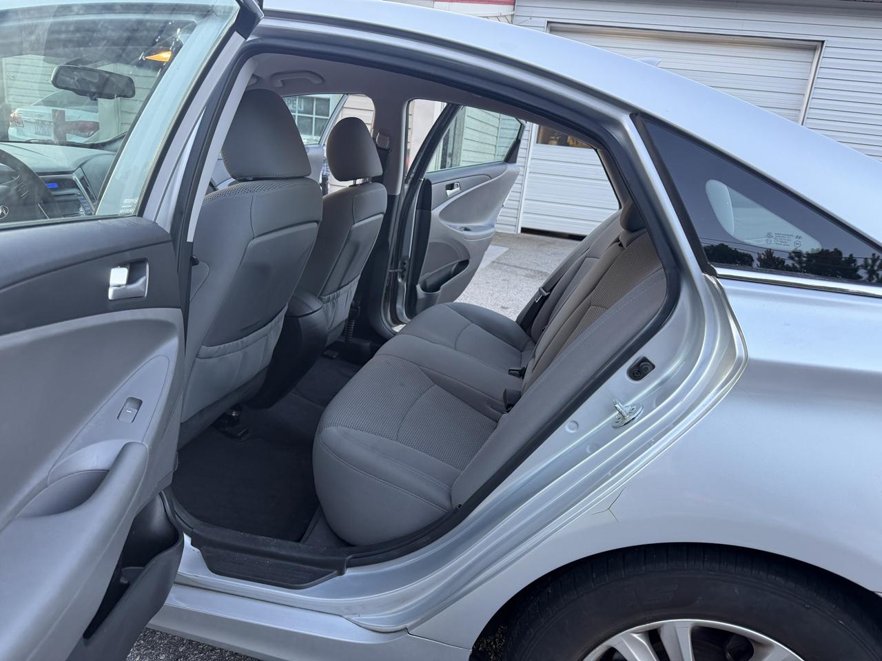 Hyundai Sonata GLS 2013