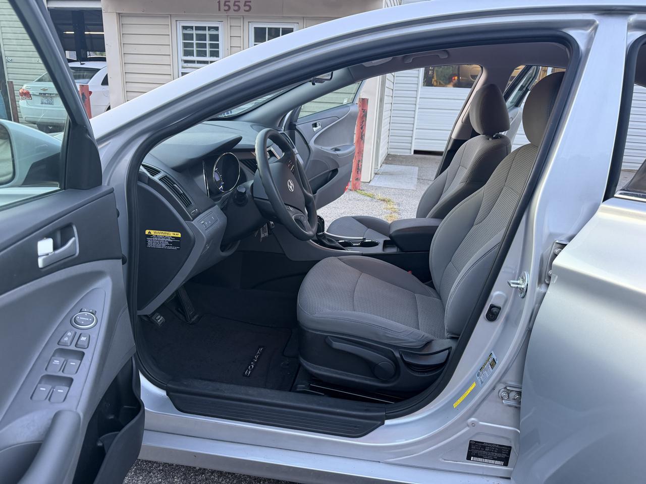 Hyundai Sonata GLS 2013