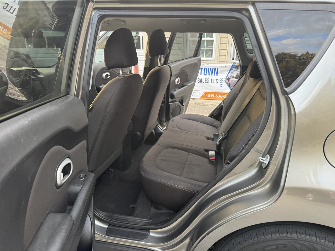 Kia Soul Base 6A 2019
