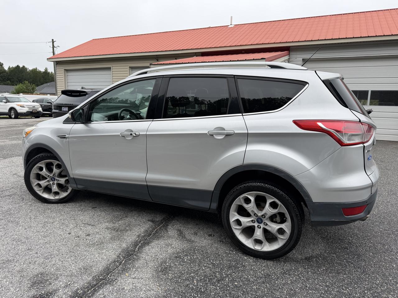 Ford Escape Titanium 4WD 2015