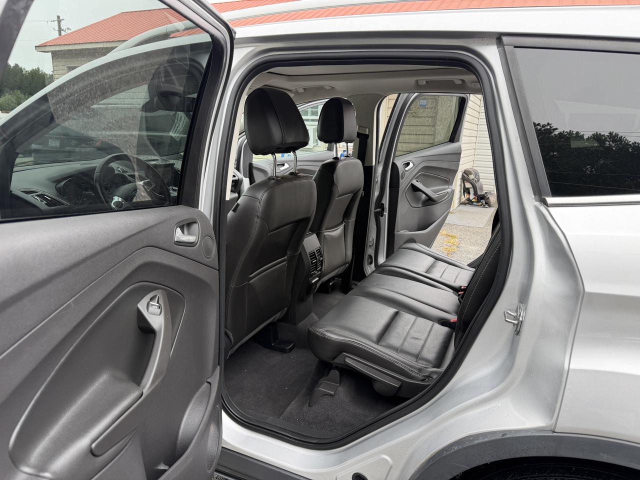 Ford Escape Titanium 4WD 2015