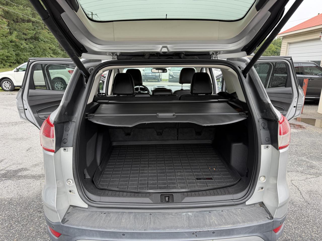 Ford Escape Titanium 4WD 2015