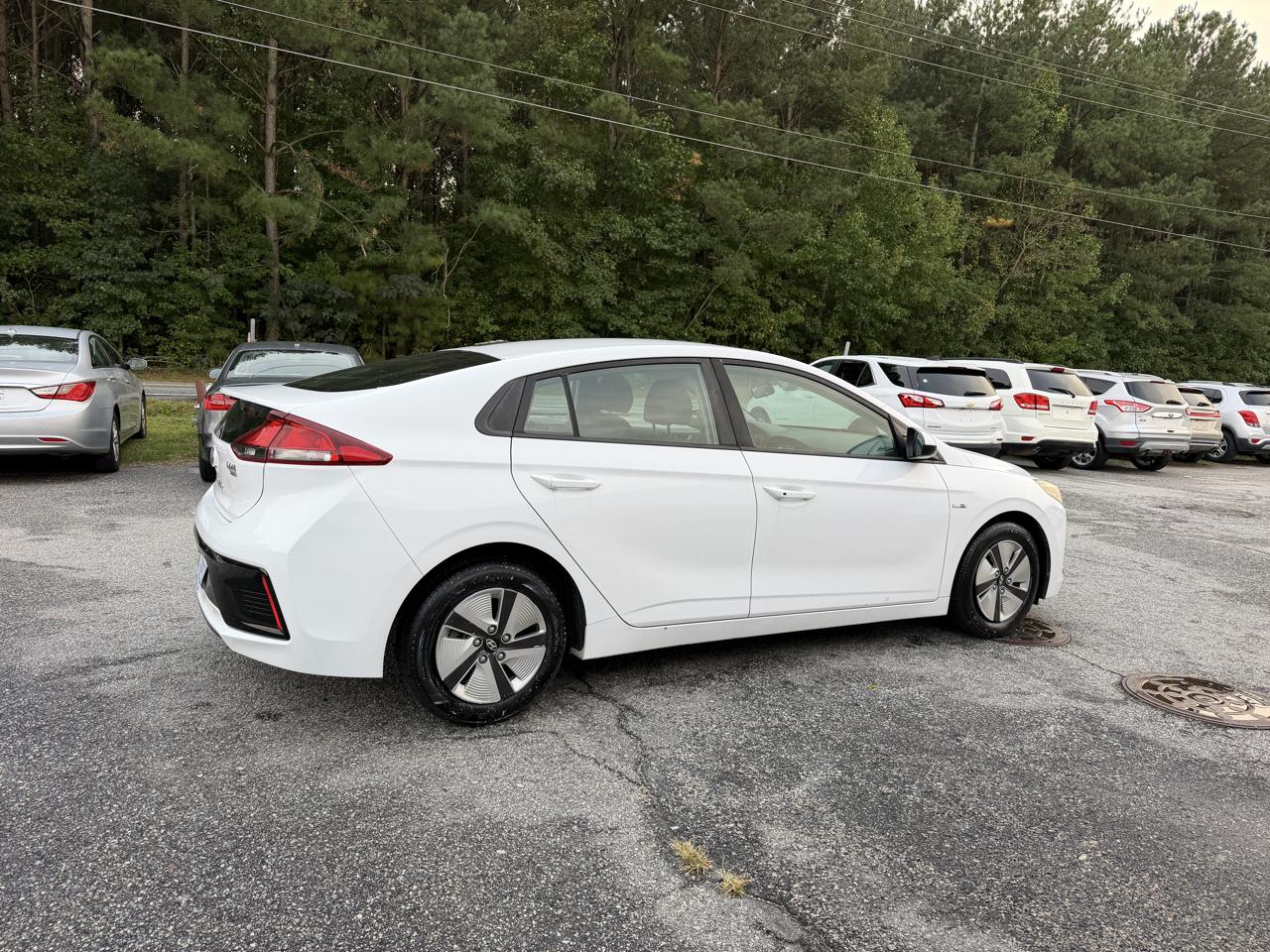 Hyundai Ioniq Hybrid Blue 2018