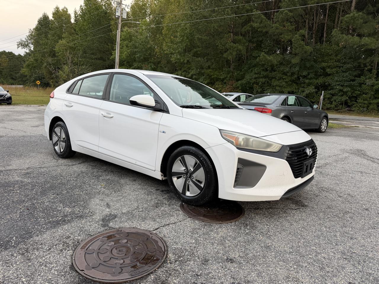 Hyundai Ioniq Hybrid Blue 2018