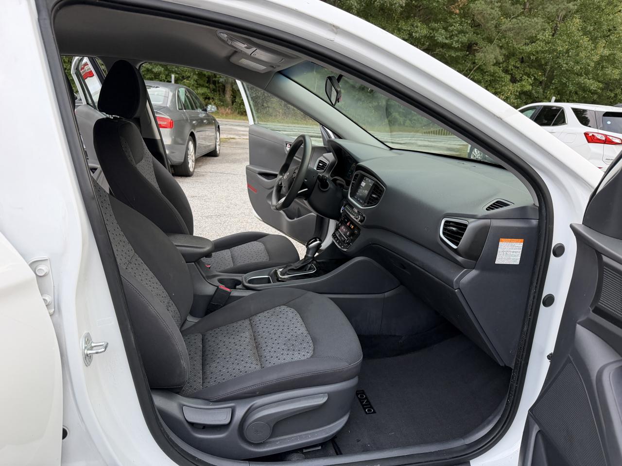 Hyundai Ioniq Hybrid Blue 2018