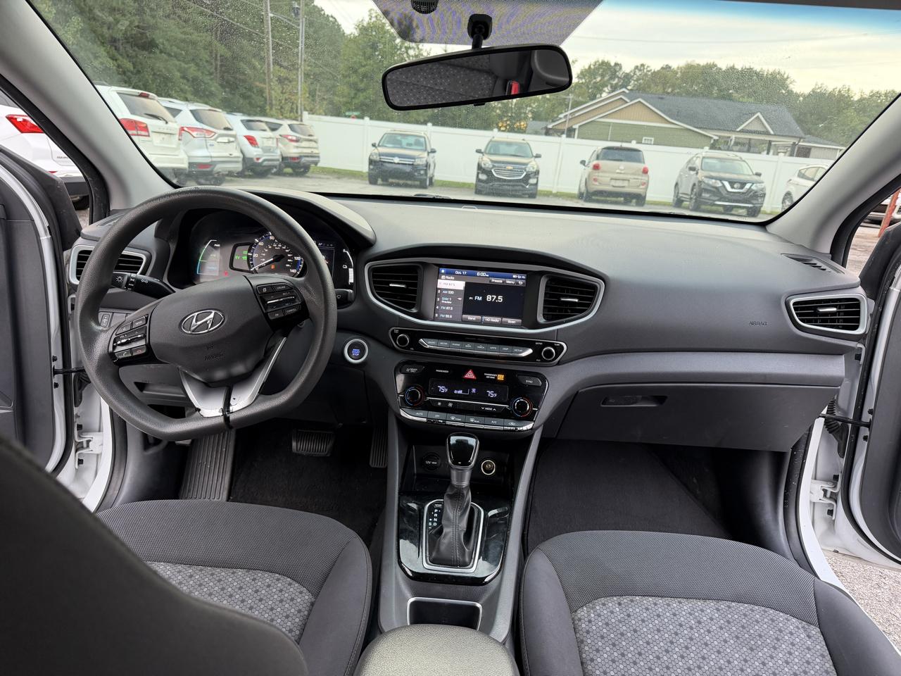 Hyundai Ioniq Hybrid Blue 2018