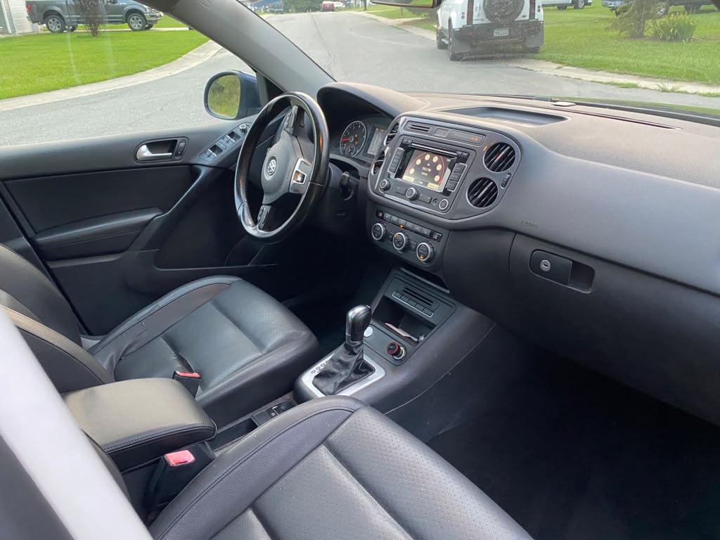 Volkswagen Tiguan S 2014