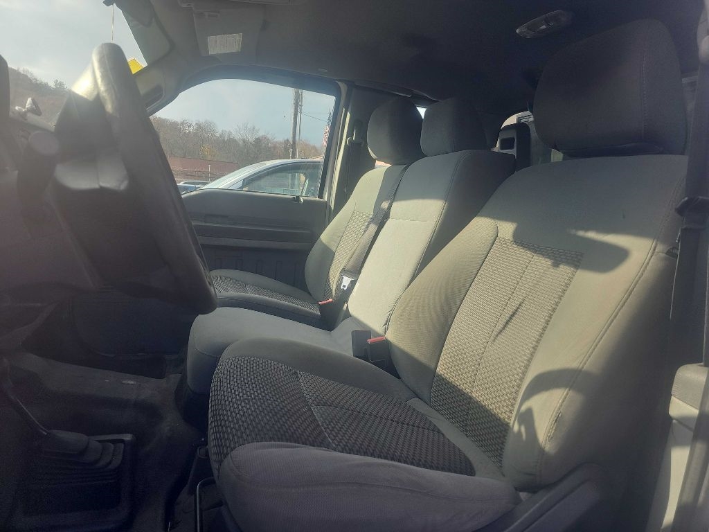 Ford F-250 SD XL SuperCab 4WD 2012