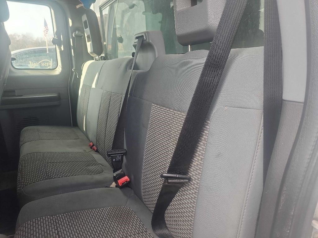 Ford F-250 SD XL SuperCab 4WD 2012