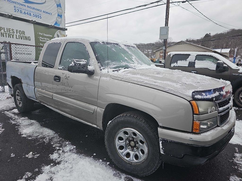 Chevrolet Silverado Classic 1500 LS Ext. Cab 4WD 2007