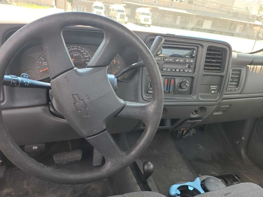 Chevrolet Silverado 1500  2003