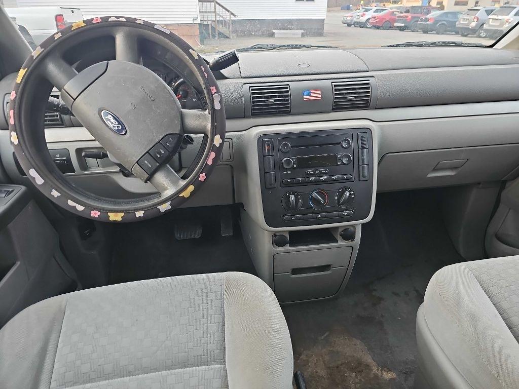 Ford Freestar SE 2006