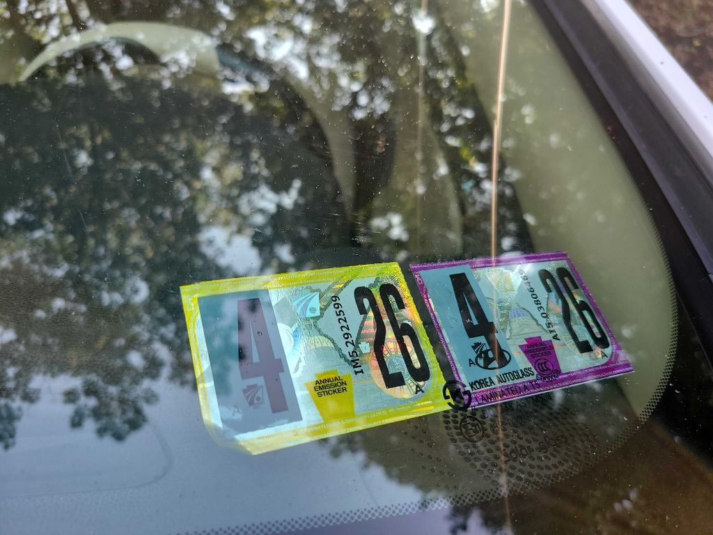 Hyundai Sonata Hybrid Sedan 2012