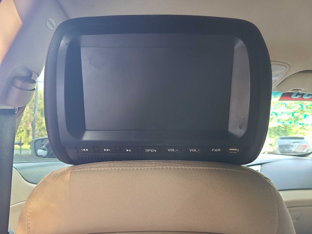 Hyundai Sonata Hybrid Sedan 2012