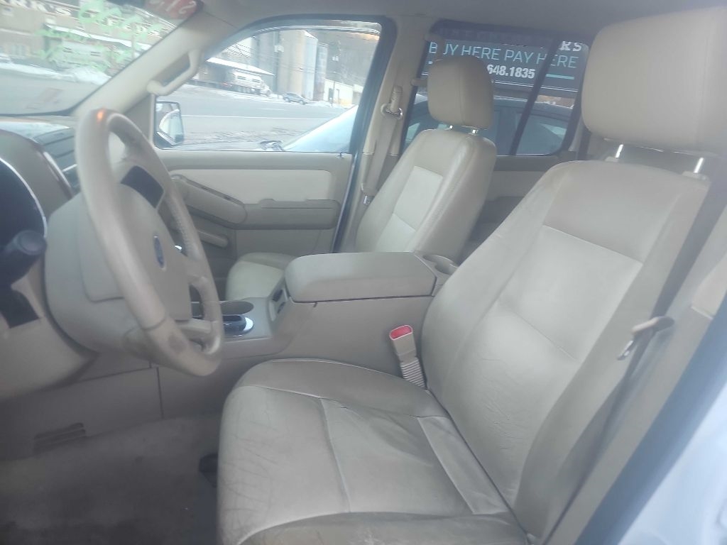 Ford Explorer Eddie Bauer 4.0L 4WD 2007