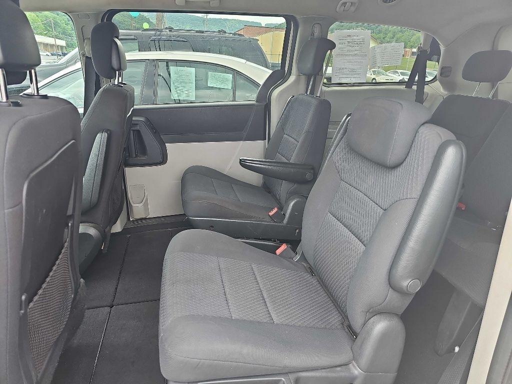 Dodge Grand Caravan SXT 2010