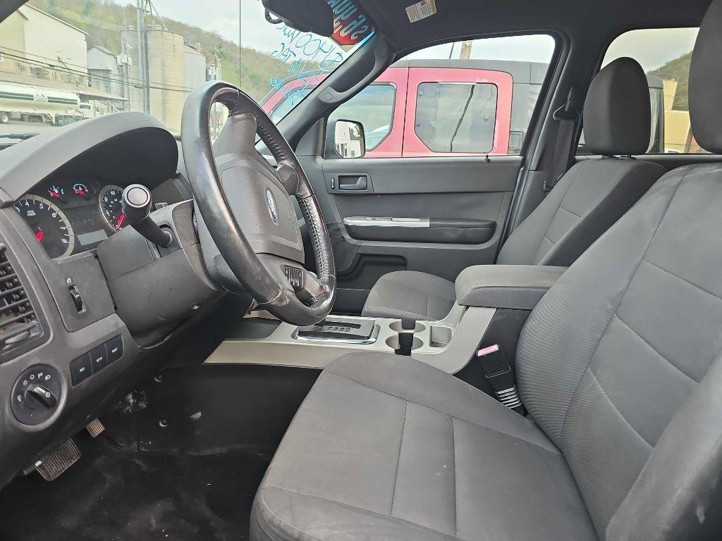 Ford Escape XLT FWD 2011