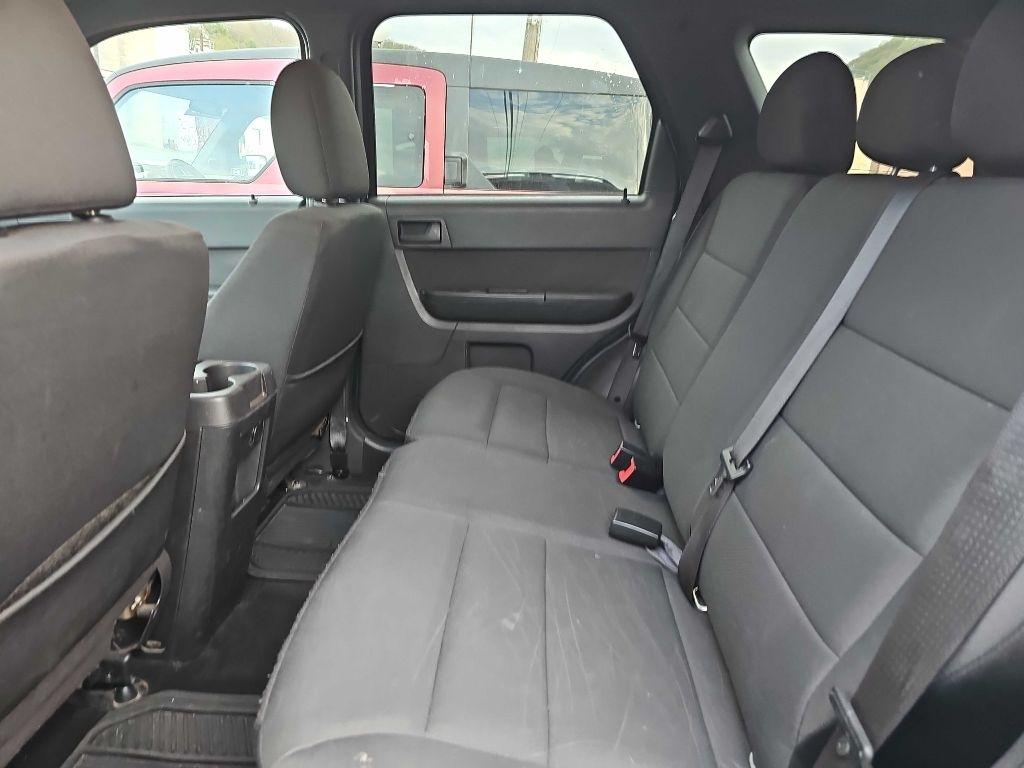 Ford Escape XLT FWD 2011