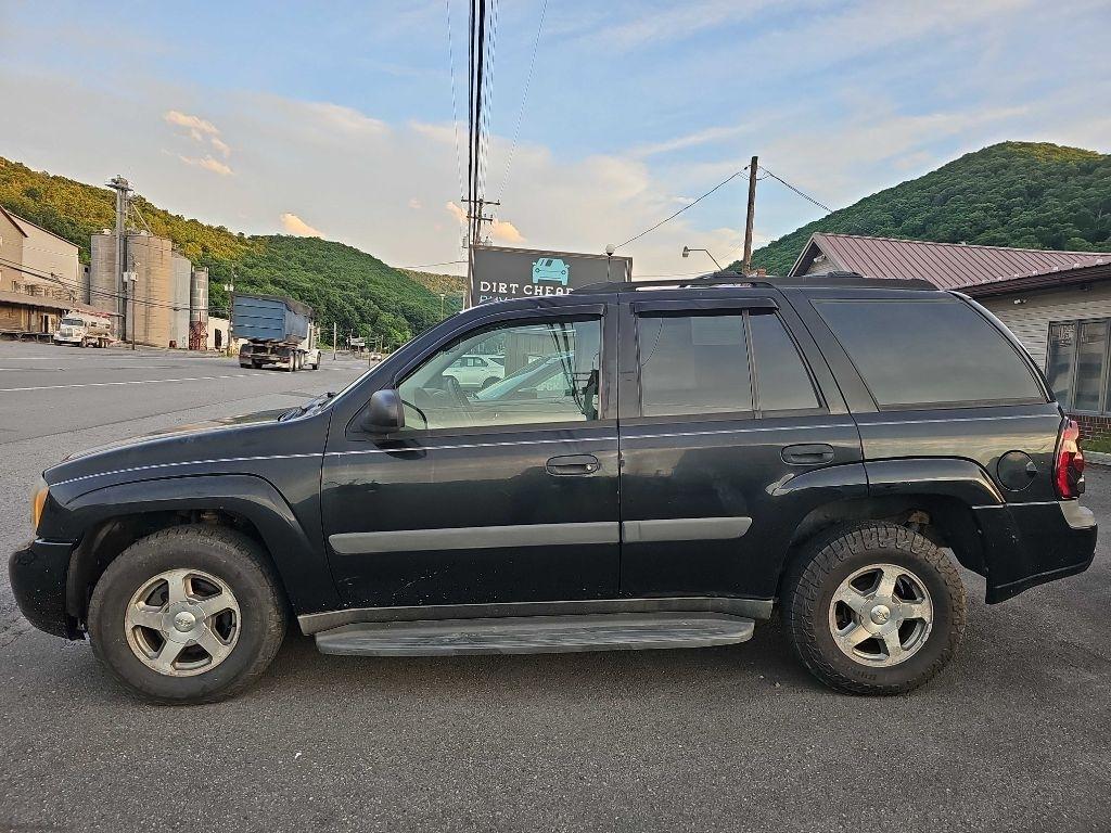 Chevrolet TrailBlazer LS 4WD 2005
