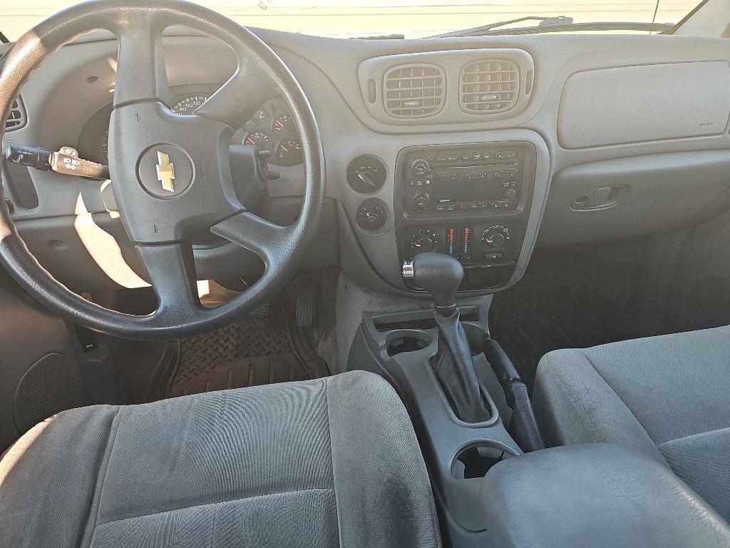 Chevrolet TrailBlazer LS 4WD 2005