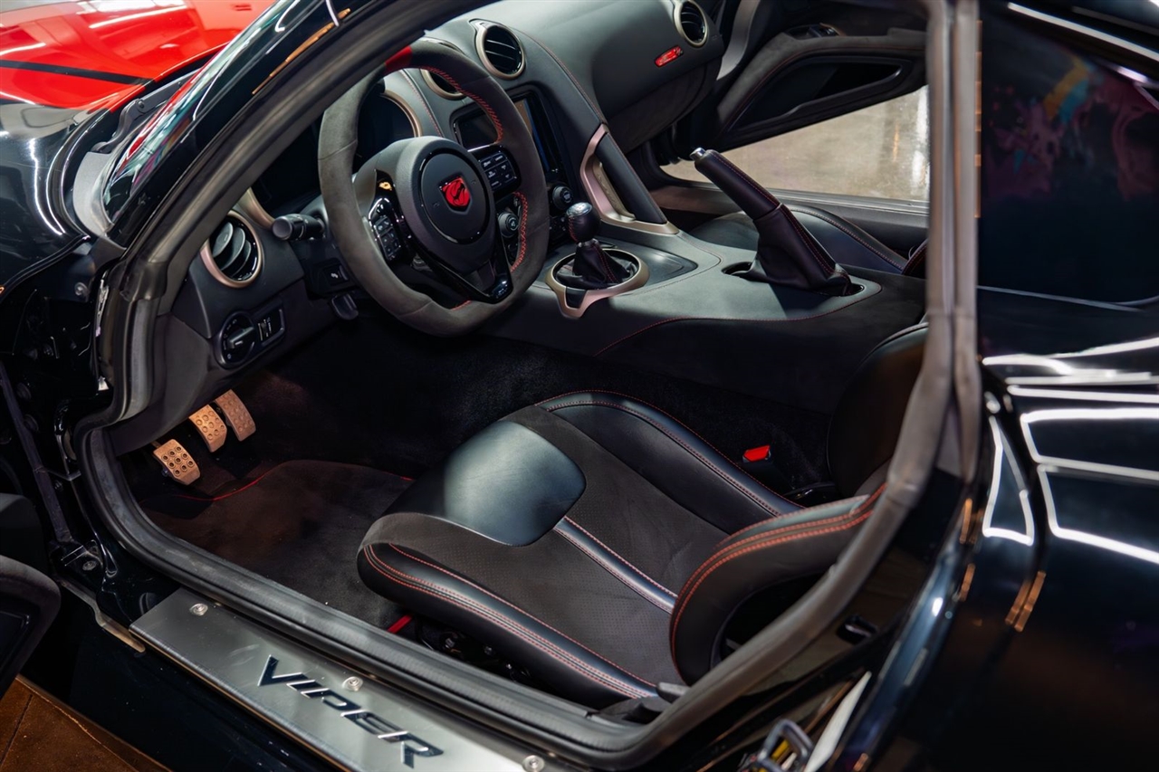 Dodge Viper  2017 Dodge Viper  2017