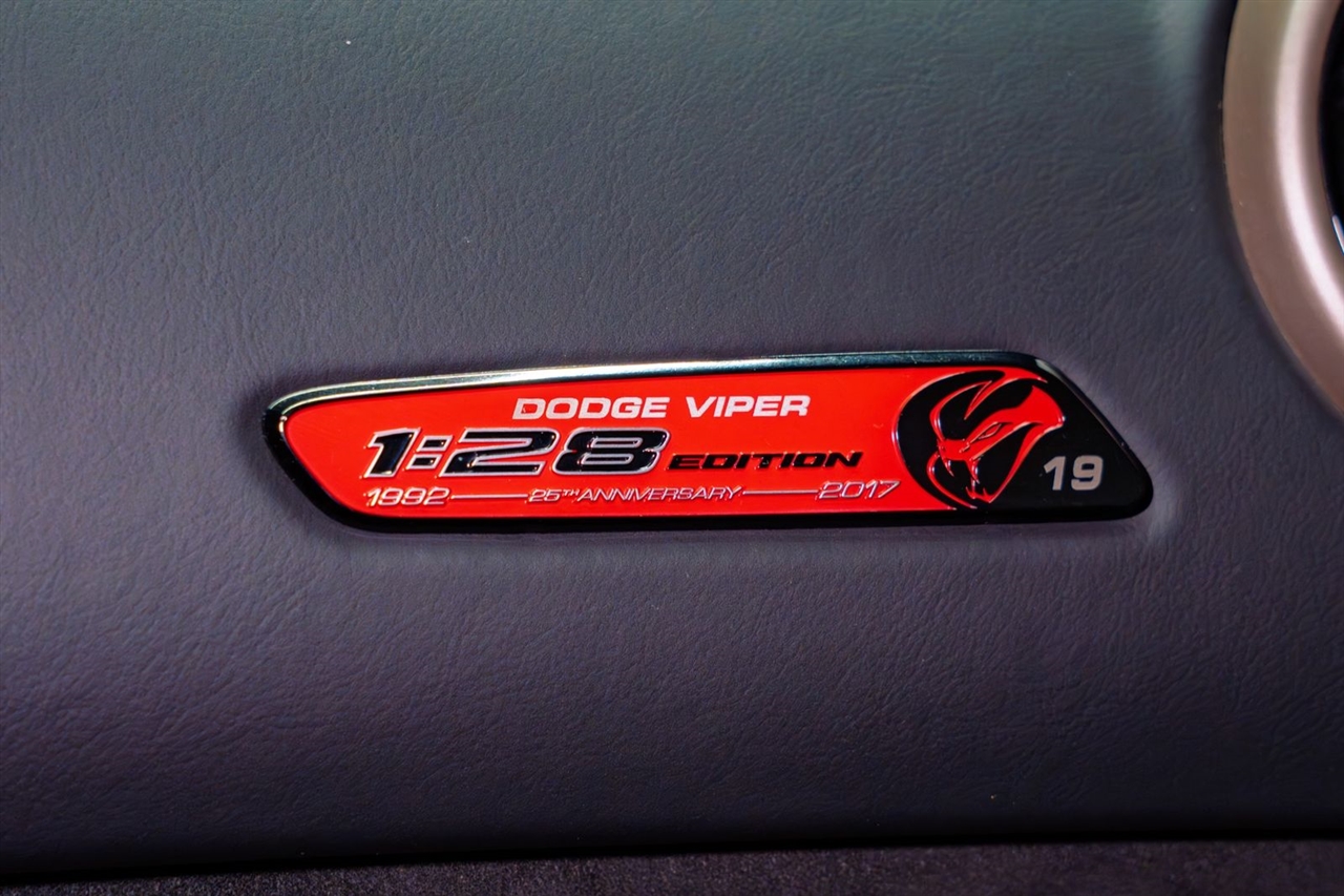 Dodge Viper  2017 Dodge Viper  2017