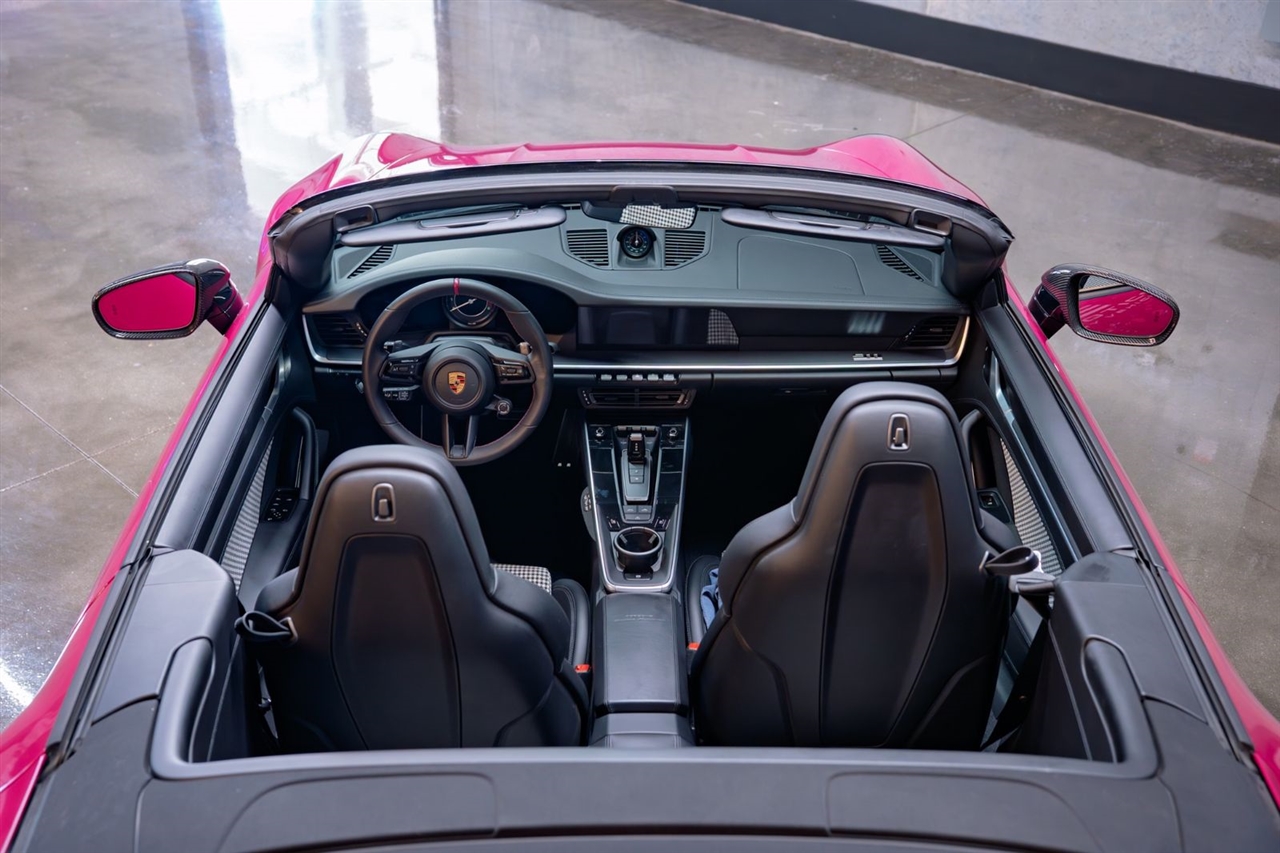 Porsche 911 Turbo Cabriolet 2023 Porsche 911 Turbo Cabriolet 2023