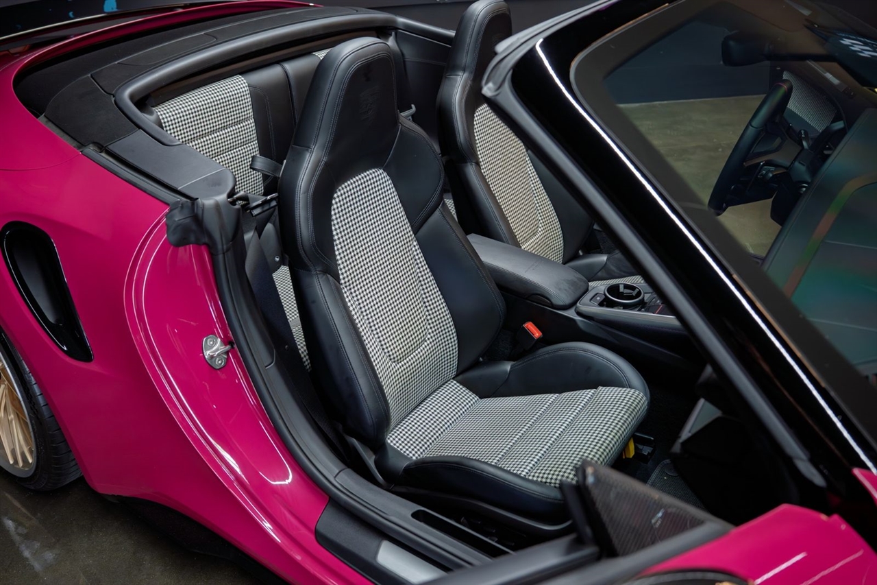 Porsche 911 Turbo Cabriolet 2023 Porsche 911 Turbo Cabriolet 2023