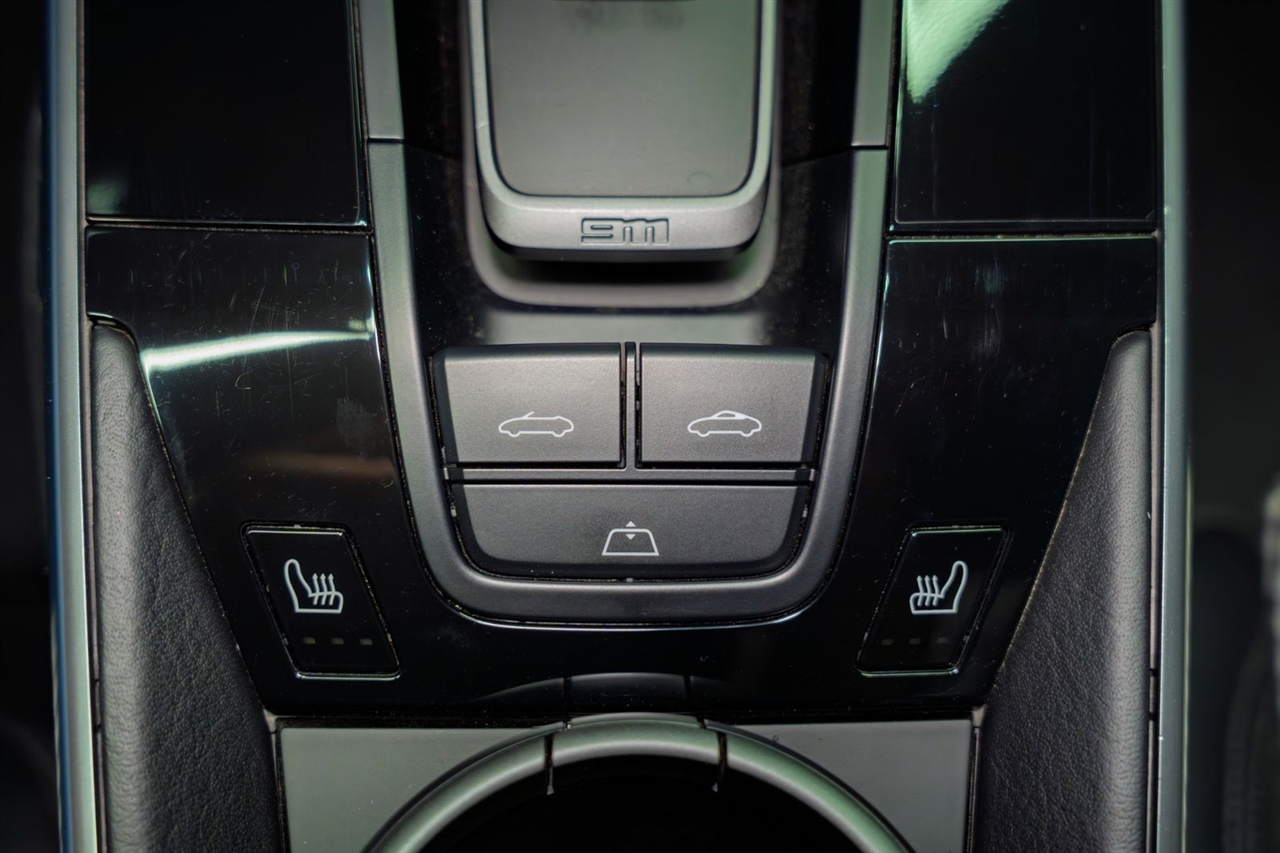 Porsche 911 Turbo Cabriolet 2023 Porsche 911 Turbo Cabriolet 2023