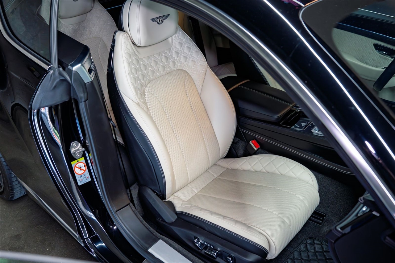 Bentley Continental GT V8 Coupe 2023 Bentley Continental GT V8 Coupe 2023