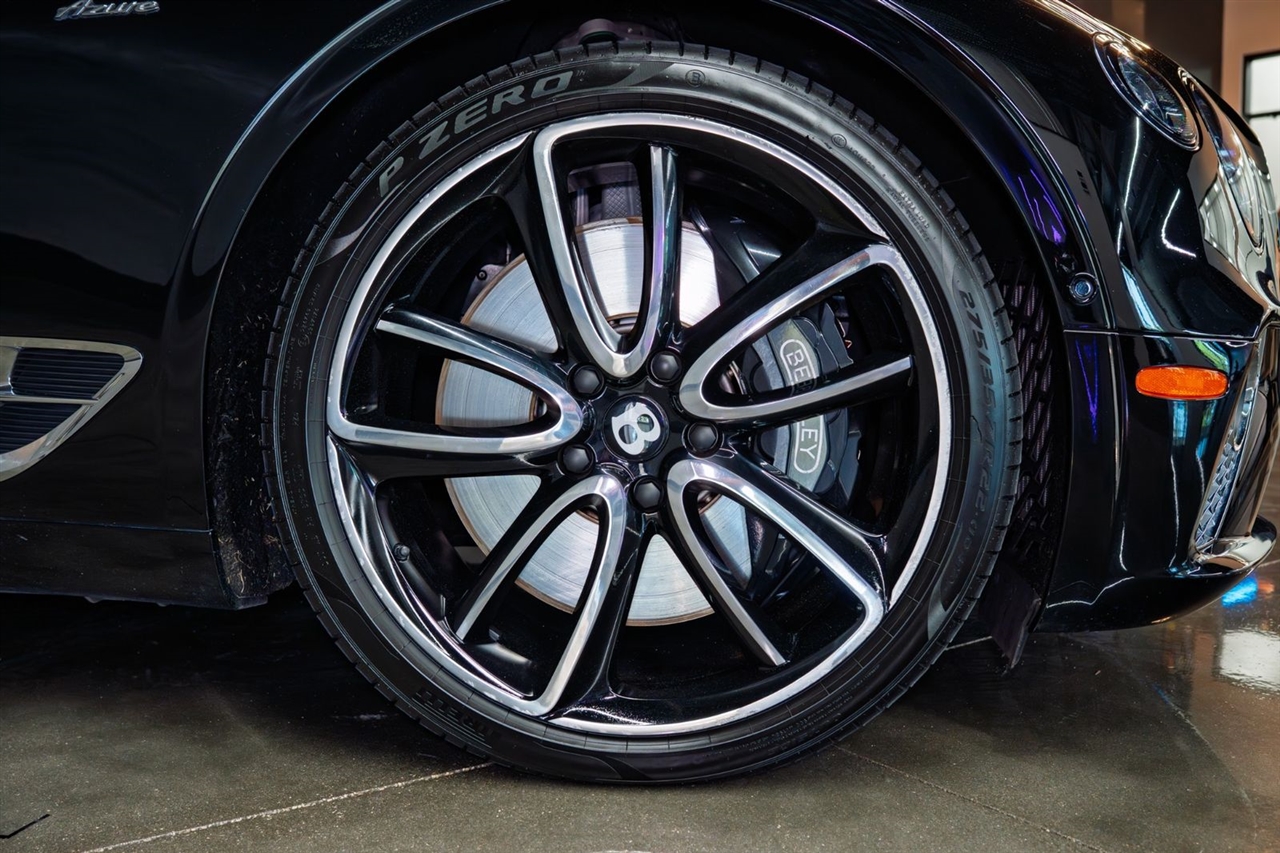 Bentley Continental GT V8 Coupe 2023 Bentley Continental GT V8 Coupe 2023