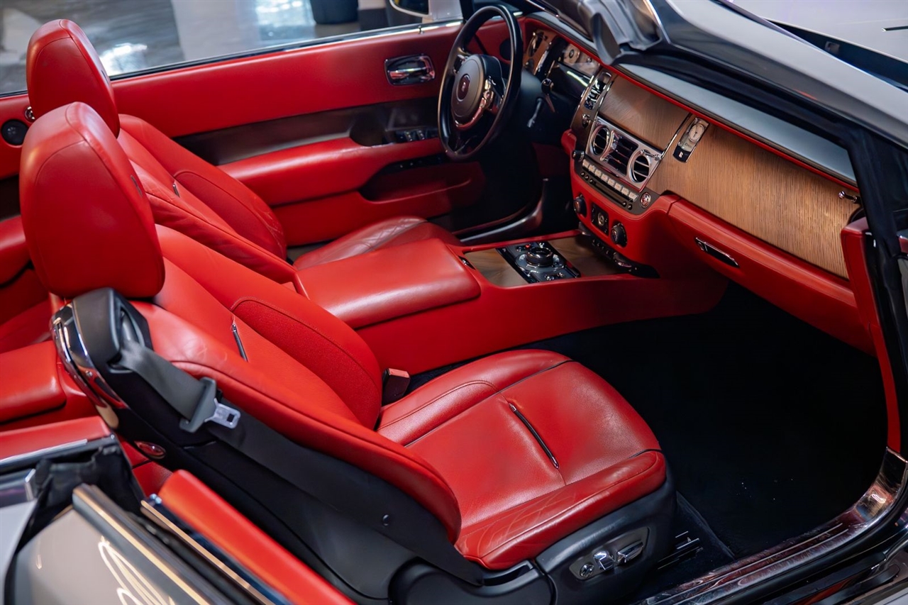 Rolls-Royce Dawn Base 2016 Rolls-Royce Dawn Base 2016