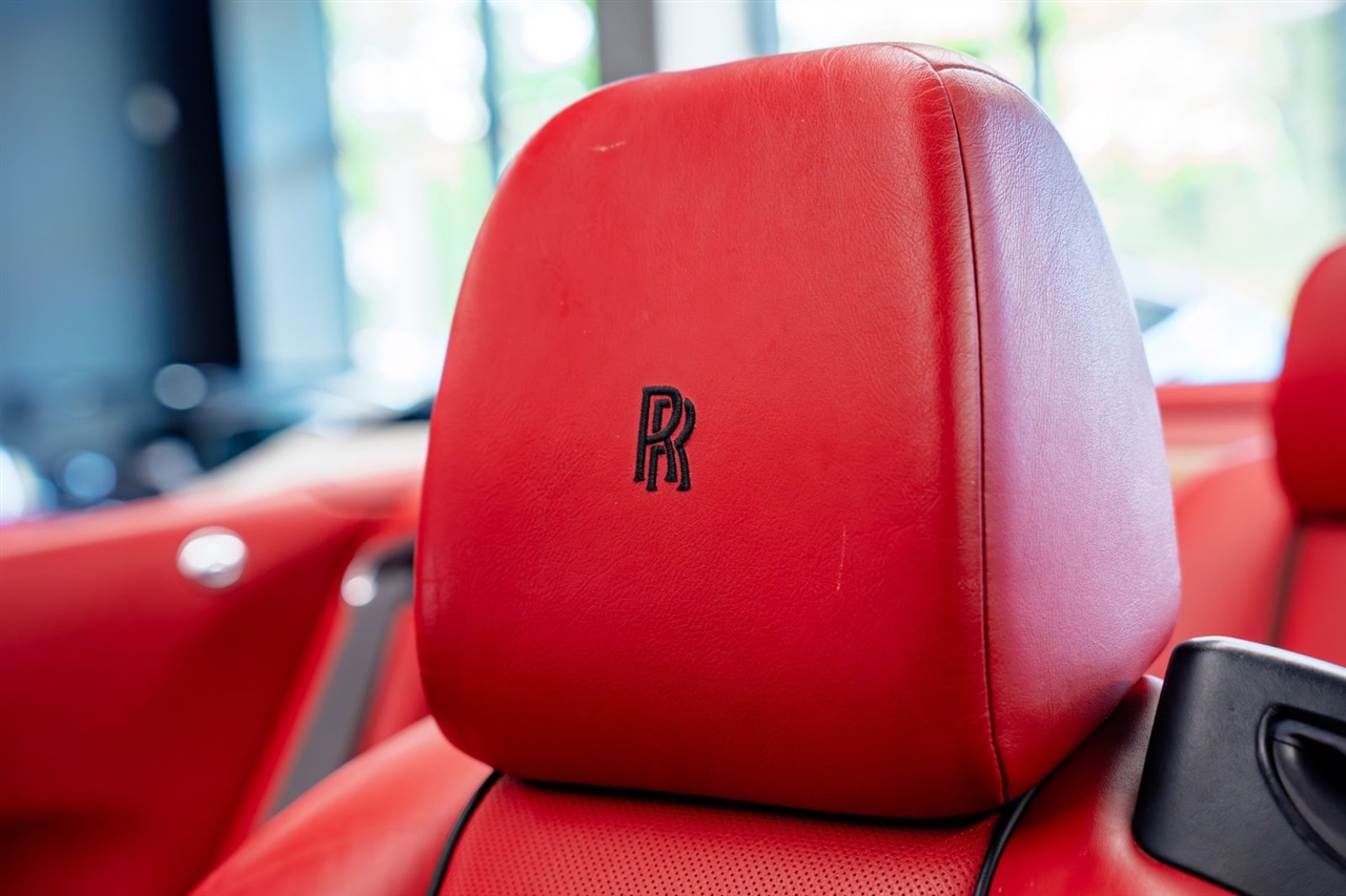 Rolls-Royce Dawn Base 2016 Rolls-Royce Dawn Base 2016