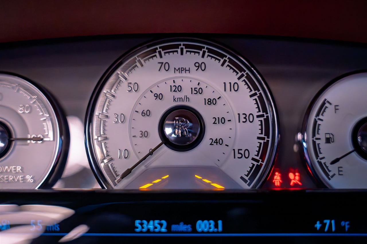 Rolls-Royce Dawn Base 2016 Rolls-Royce Dawn Base 2016